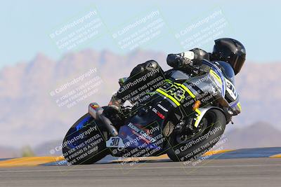 media/Jan-19-2023-Racers Edge (Thu) [[69d0b4dc55]]/A Group/Session 1 (Turn 9 Side)/